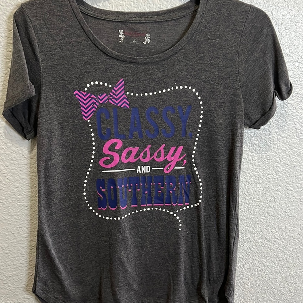 “Classy Sassy and Southern” Grey Tshirt Large - Picture 1 of 4